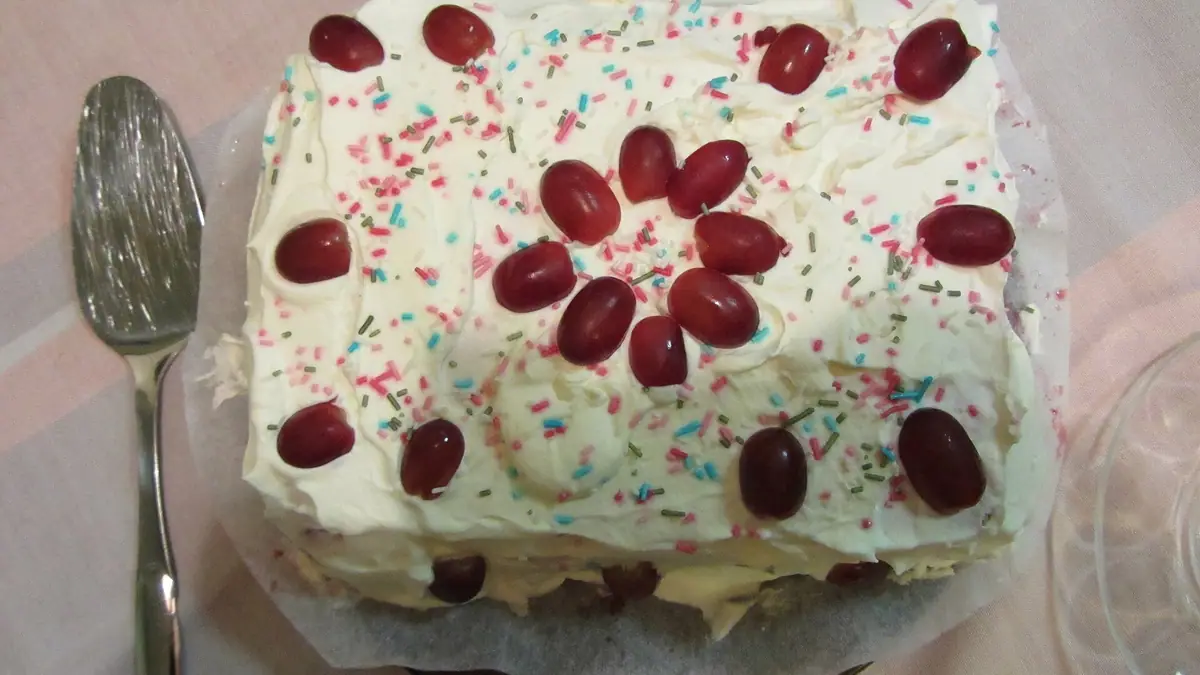 The Cake Room by Skeltons – cake shop in Hessle town centre